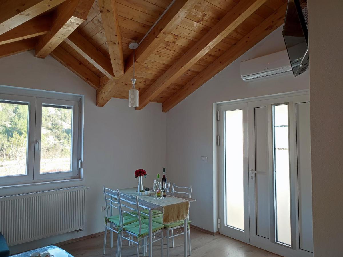 Apartments Pulic Skradin Bagian luar foto